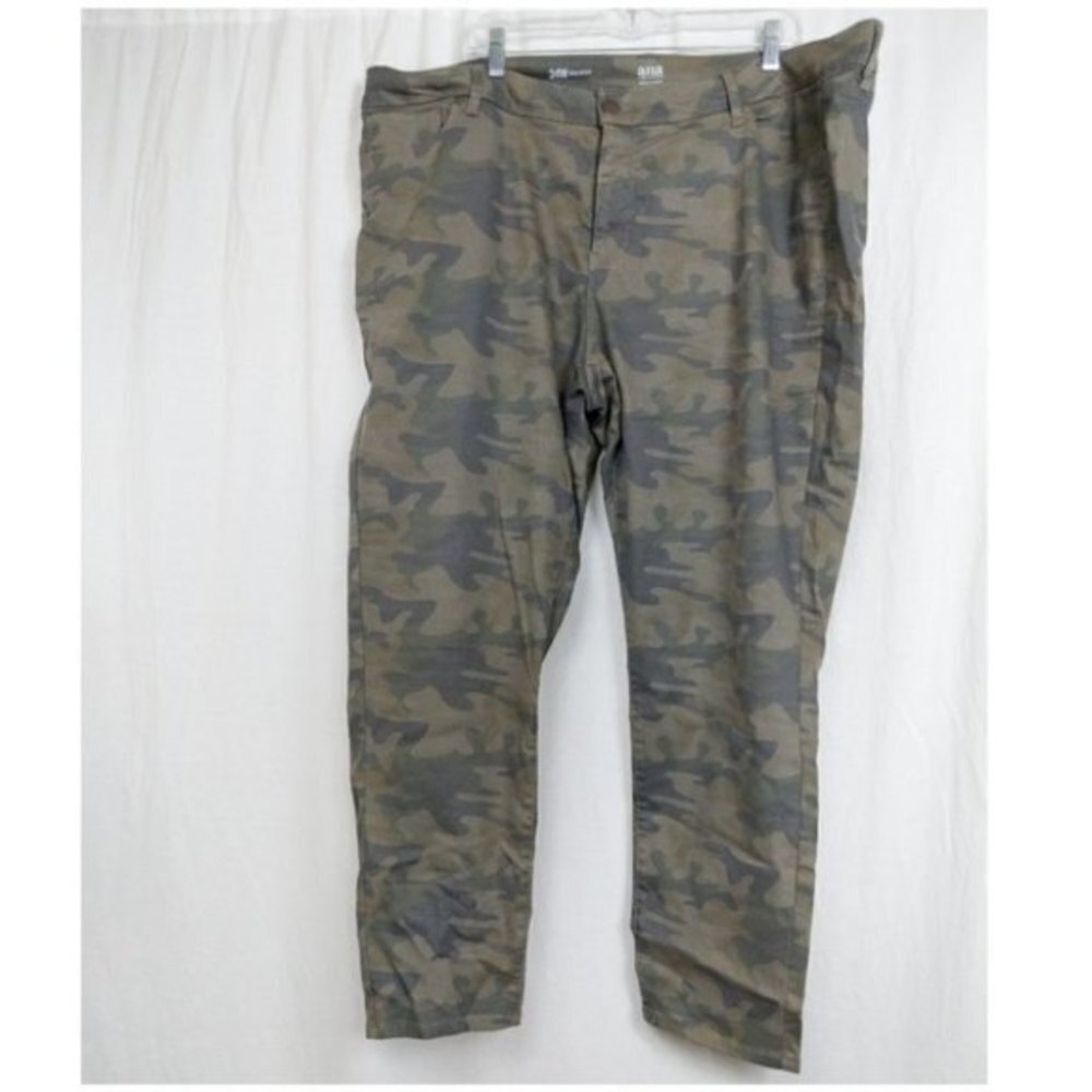 A.N.A Military Camo Green Skinny Pants 24W